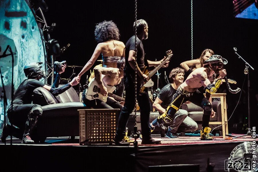 Shaka Ponk, concert à Bercy (Paris), le 5 janvier 2013