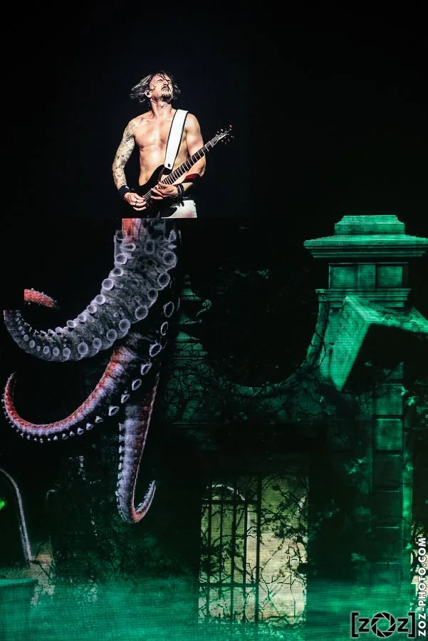 Shaka Ponk, concert au Dôme (Marseille), le 13 novembre 2014